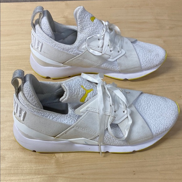 Puma‎ Muse Trailblazer White and Yellow Athletic Sneakers women’s size 8 - Picture 4 of 8